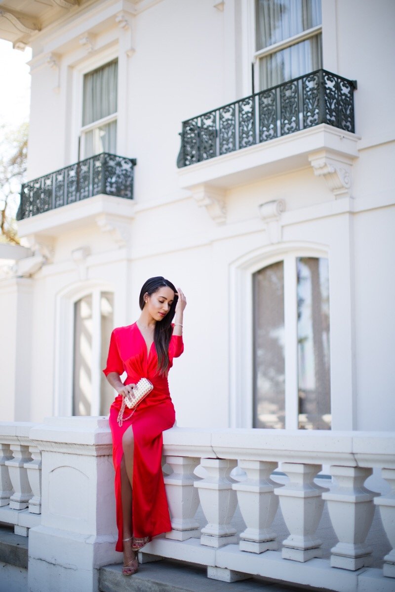 fashion bloggers who wear color